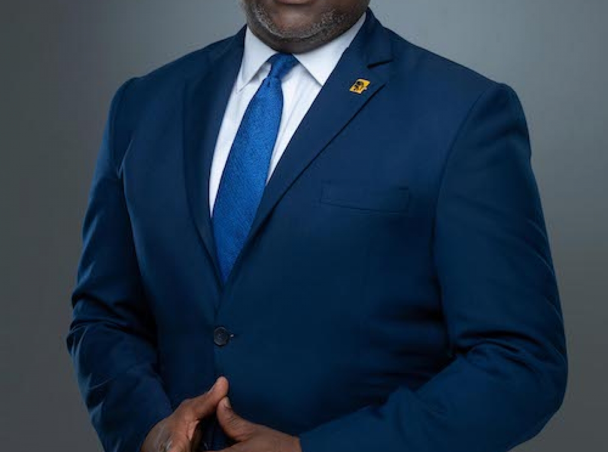 First Bank releases statement on reconstitution of Bank’s Board by CBN...Adesola Adeduntan resumes as CEO