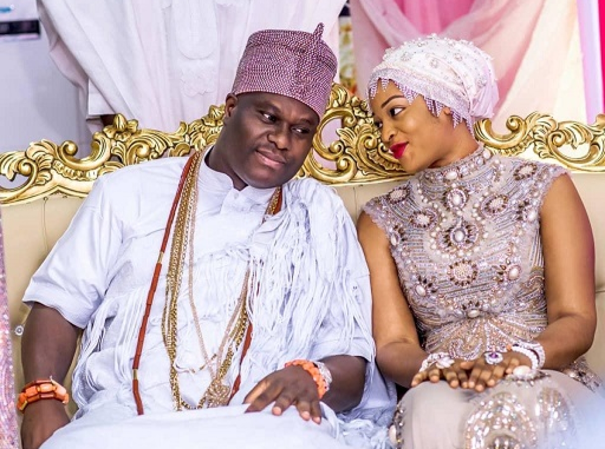Olori Naomi Silekunola announces ‘divorce’ from Ooni of Ife..Why She left the House of Oduduwa