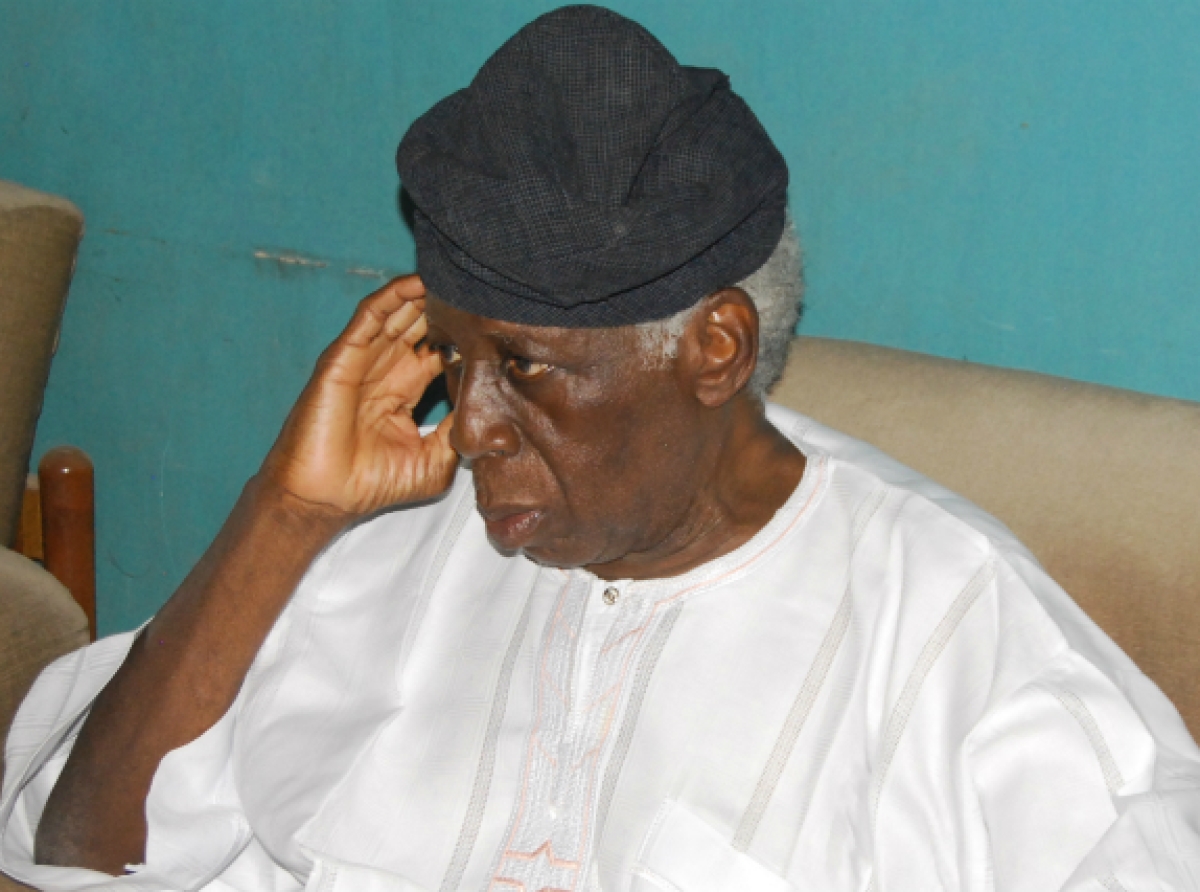 Former Oyo Governor Omololu Olunloyo is dead 