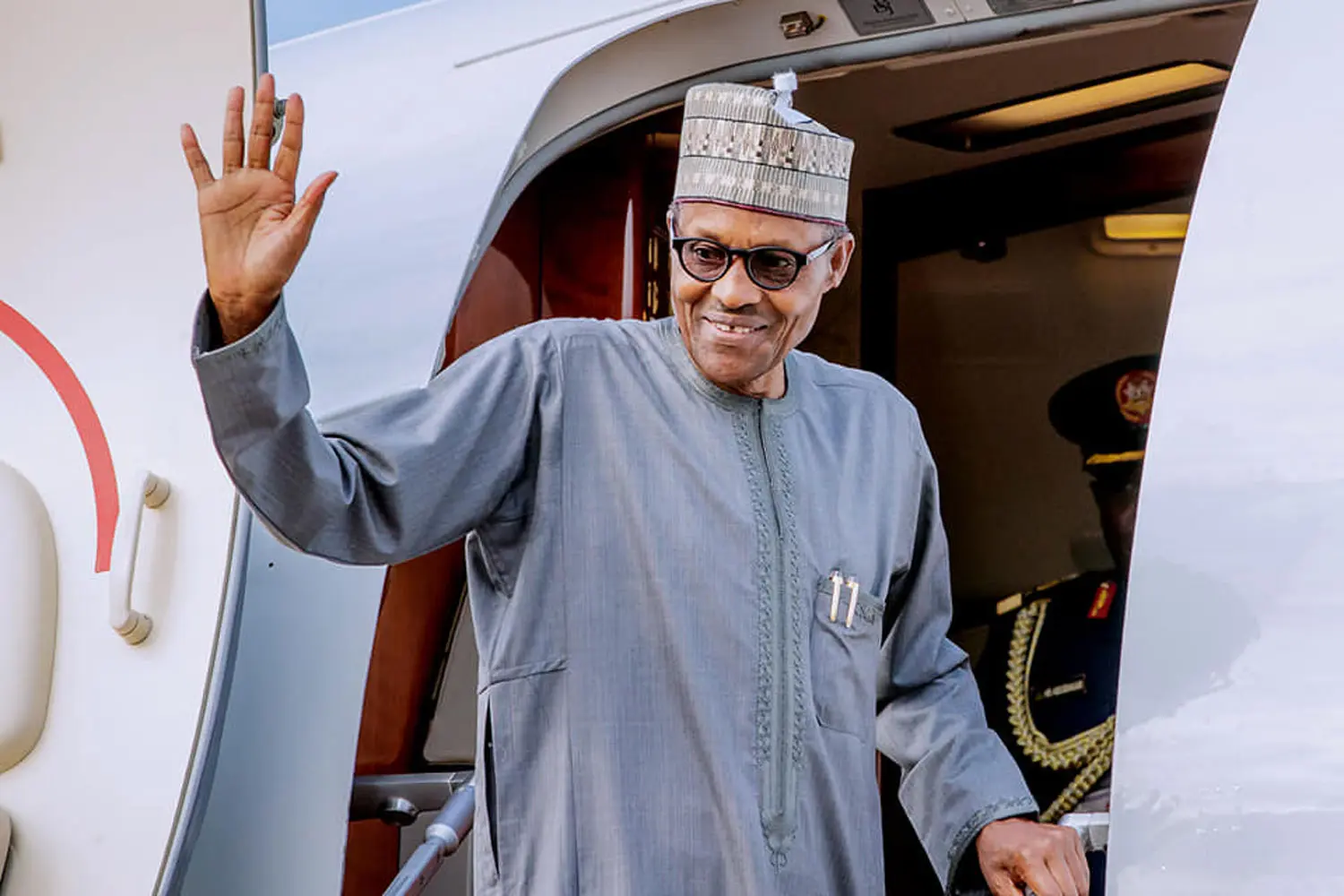 President Buhari jets out to London for medical checkup