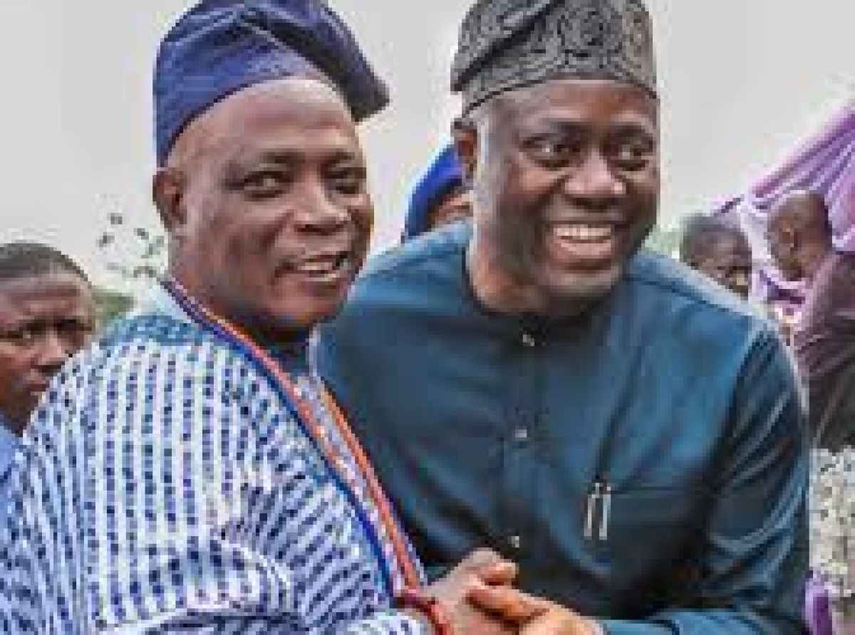 Olubadan Chieftaincy Declaration! Gov Makinde under fire over clause that may prevent Ladoja from becoming Olubadan