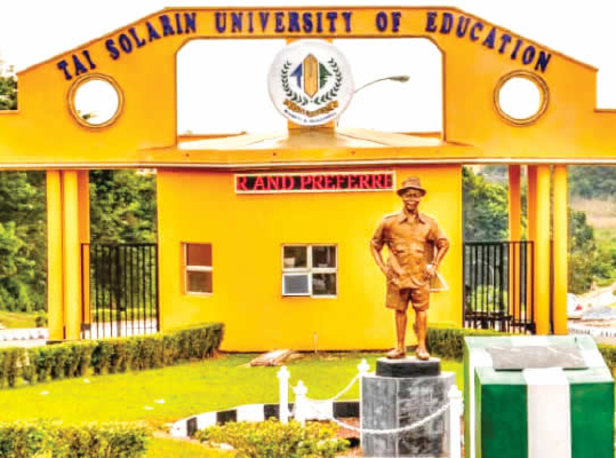 Extortion! TASUED graduates protest alumni membership fee hike